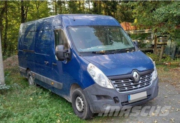 Renault Master Camiones con caja de remolque