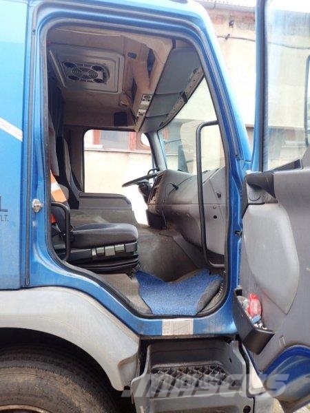 Renault Premium D270 DCI Camiones con caja de remolque