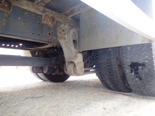 Renault Premium D270 DCI Camiones con caja de remolque