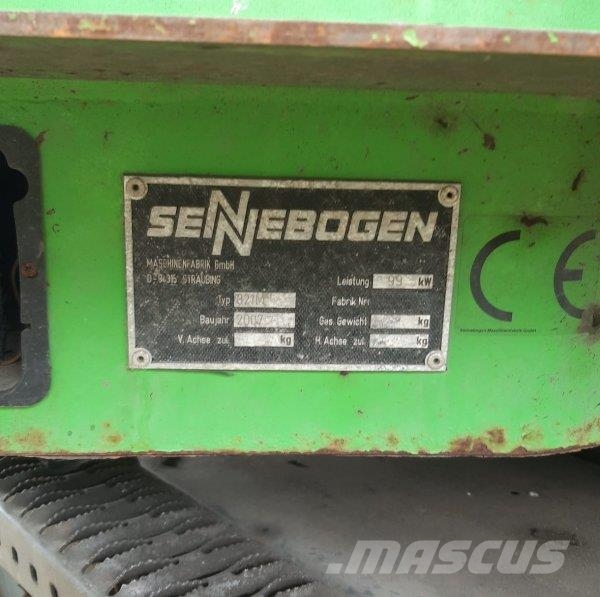 Sennebogen 821M Stroje pro manipulaci s odpadem