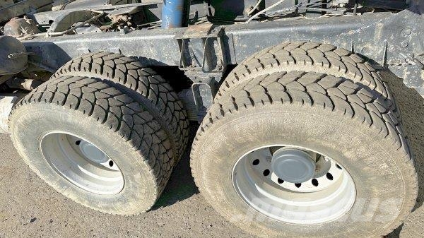Tatra 815-2 (T2) Bañeras basculantes usadas