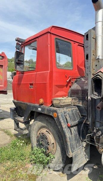 Tatra 815 + Amco Veba 815 شاحنات الرافعات