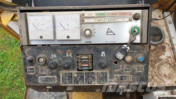 Tatra 815 +ČKD - AD 28 شاحنات الرافعات