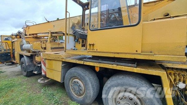 Tatra 815 +ČKD - AD 28 شاحنات الرافعات