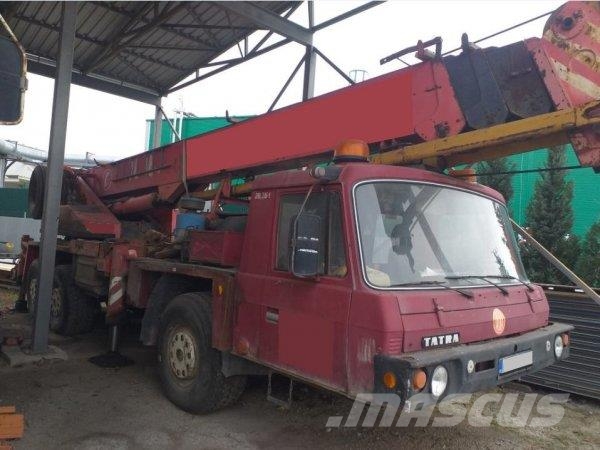 Tatra T815 +ČKD AD 28 起重機卡車