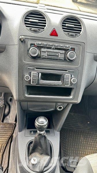 Volkswagen (Volkswagen) Caddy 4x4 dílna Tovornjaki zabojniki