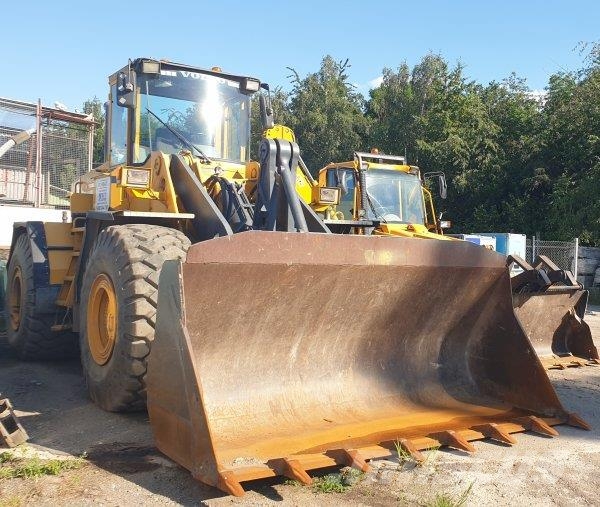 Volvo BM L 150 Incarcator pe pneuri