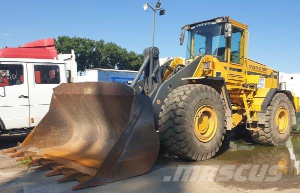 Volvo BM L 150 Incarcator pe pneuri