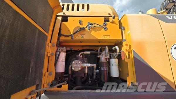 Volvo EW 140 D Bageri na kotačima