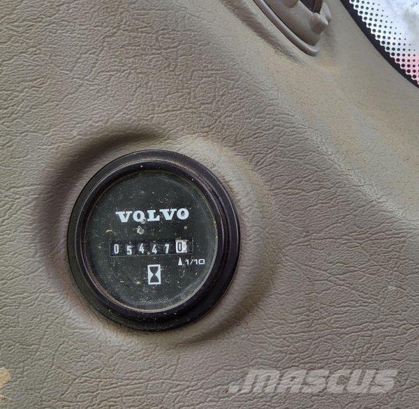 Volvo EW 140 D Bageri na kotačima