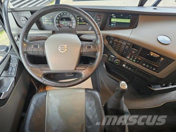 Volvo FH 540 + HIAB 548 شاحنات الرافعات