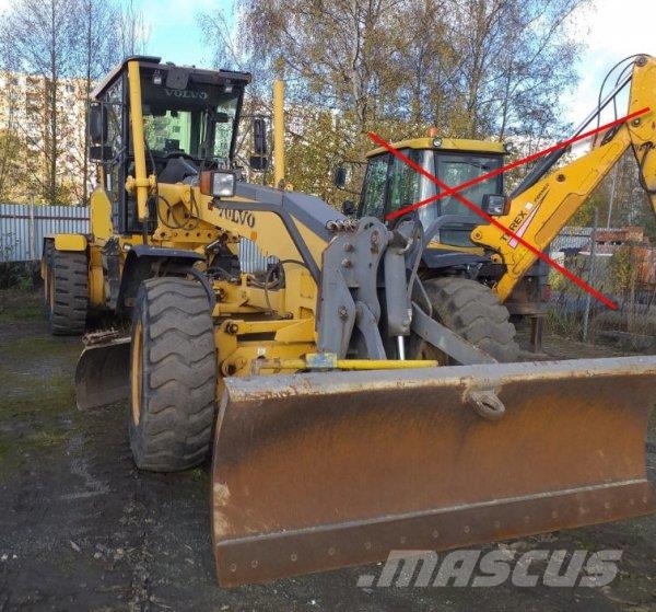 Volvo G 930 + nivelace Leica 2D معدات تمهيد الطرق