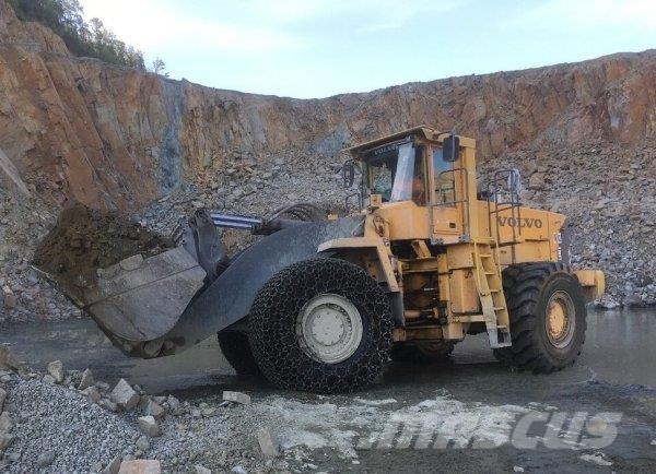 Volvo L 330 E Cargadoras sobre ruedas