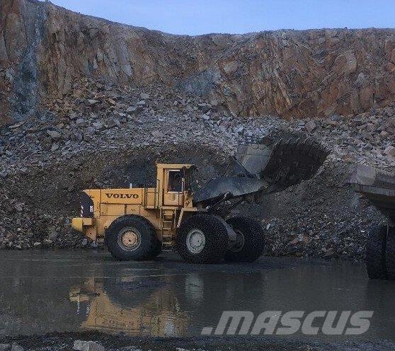 Volvo L 330 E Cargadoras sobre ruedas