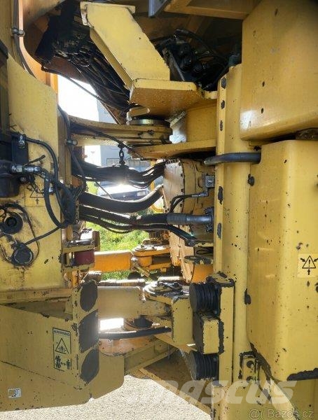 Volvo L 330 E Cargadoras sobre ruedas