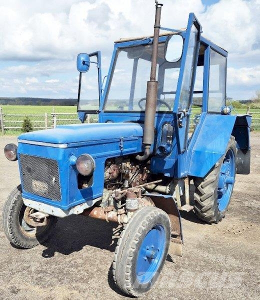 Zetor 4011 الجرارات