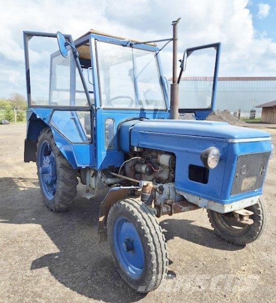 Zetor 4011 الجرارات