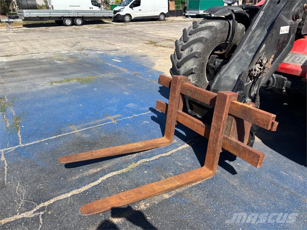 Manitou MLT 635-130 PS+ 4X4 Stavebnictví - ostatní