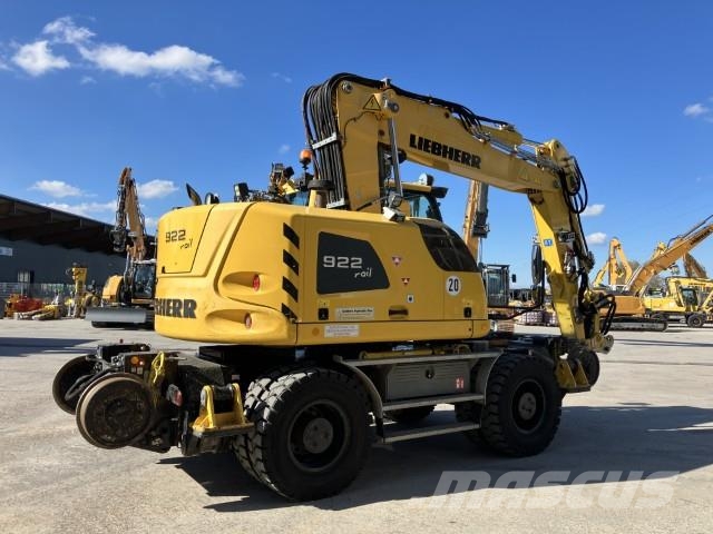 Liebherr A 922 Rail Litronic Mobilbagger