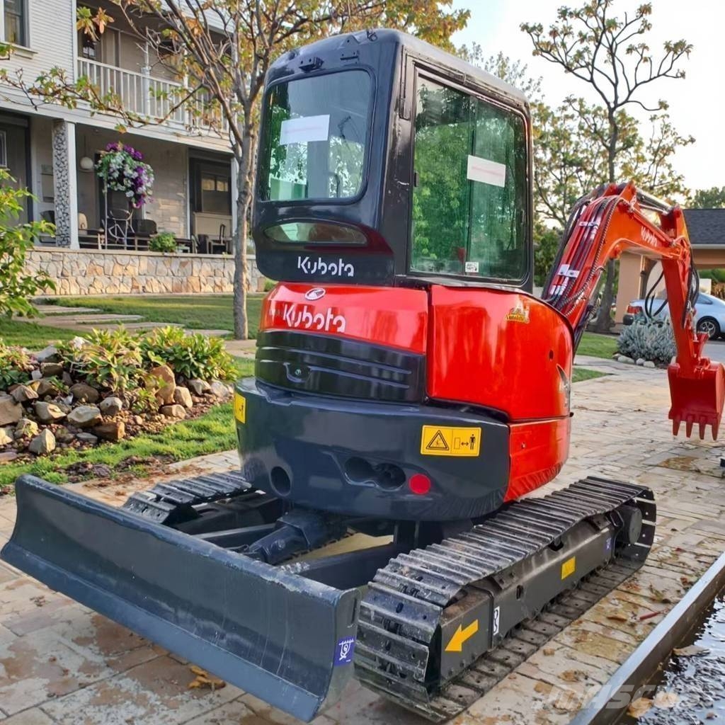 Kubota U 35 소형 굴삭기 7톤 미만