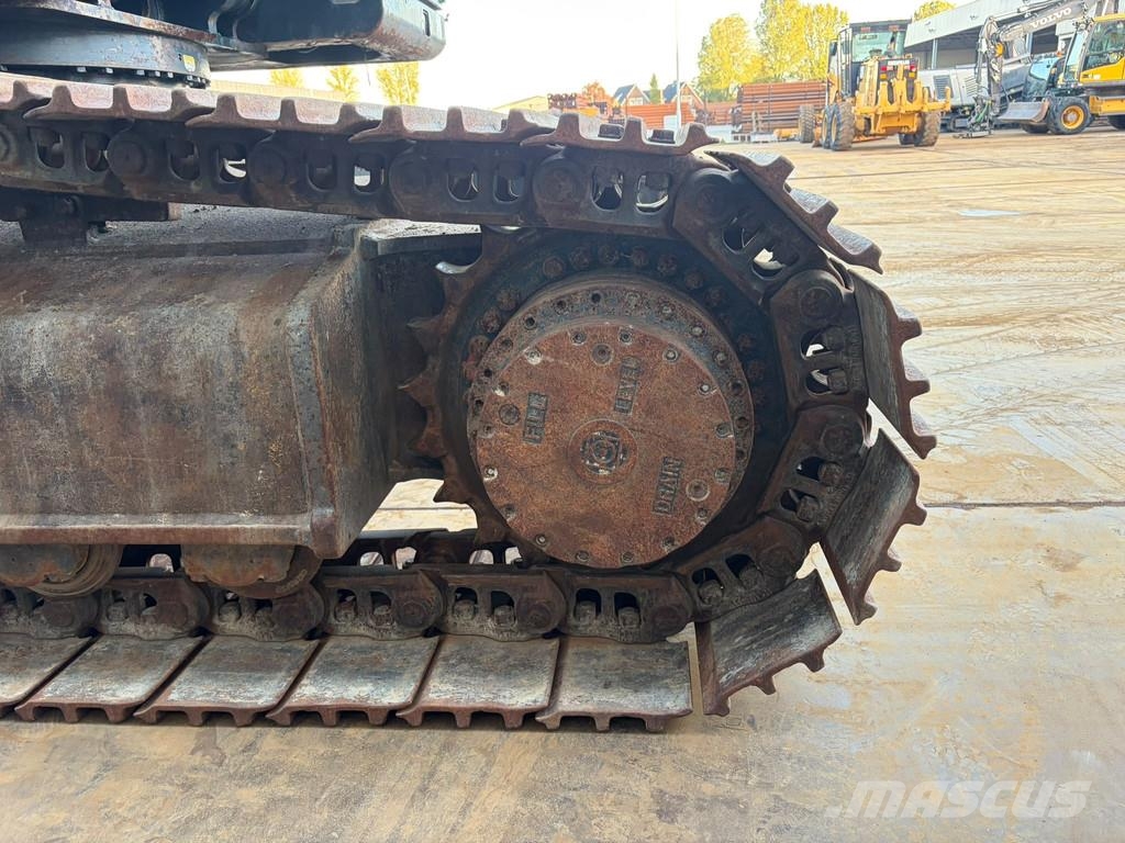 Hyundai HX380L Raupenbagger