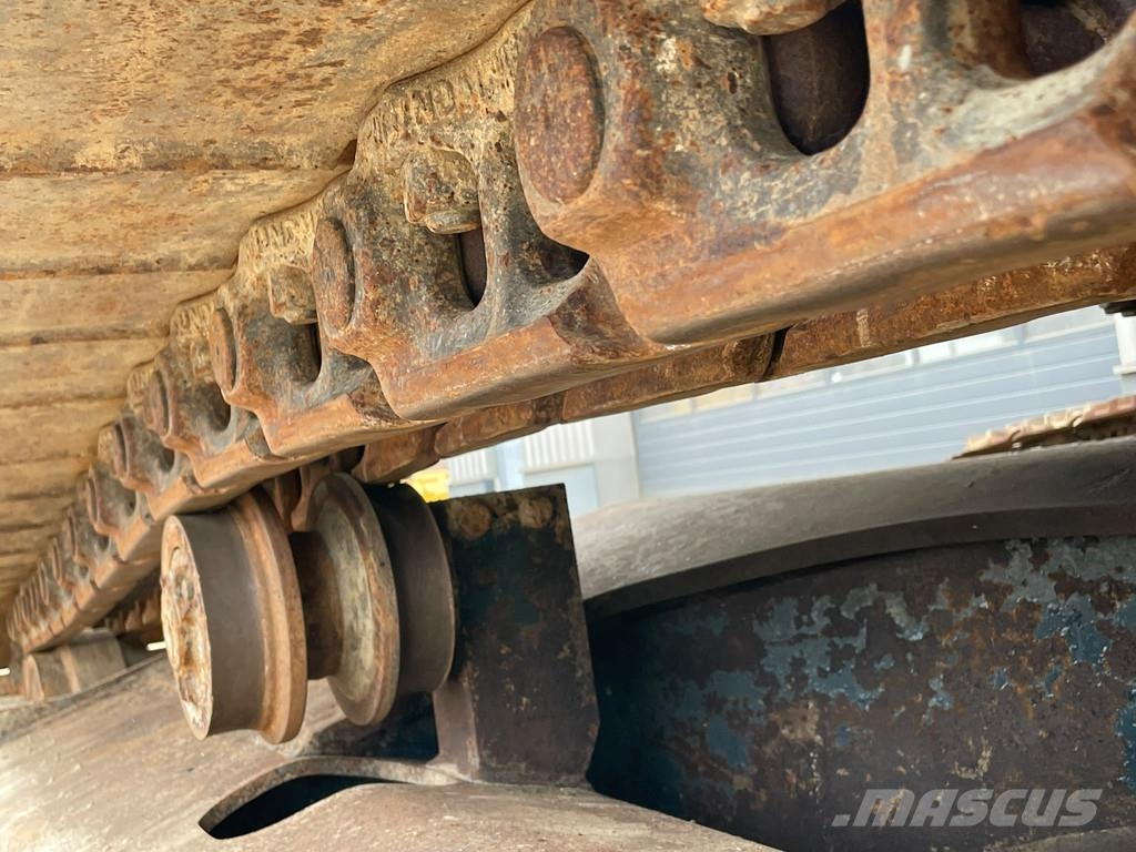 Hyundai HX380L Crawler excavators