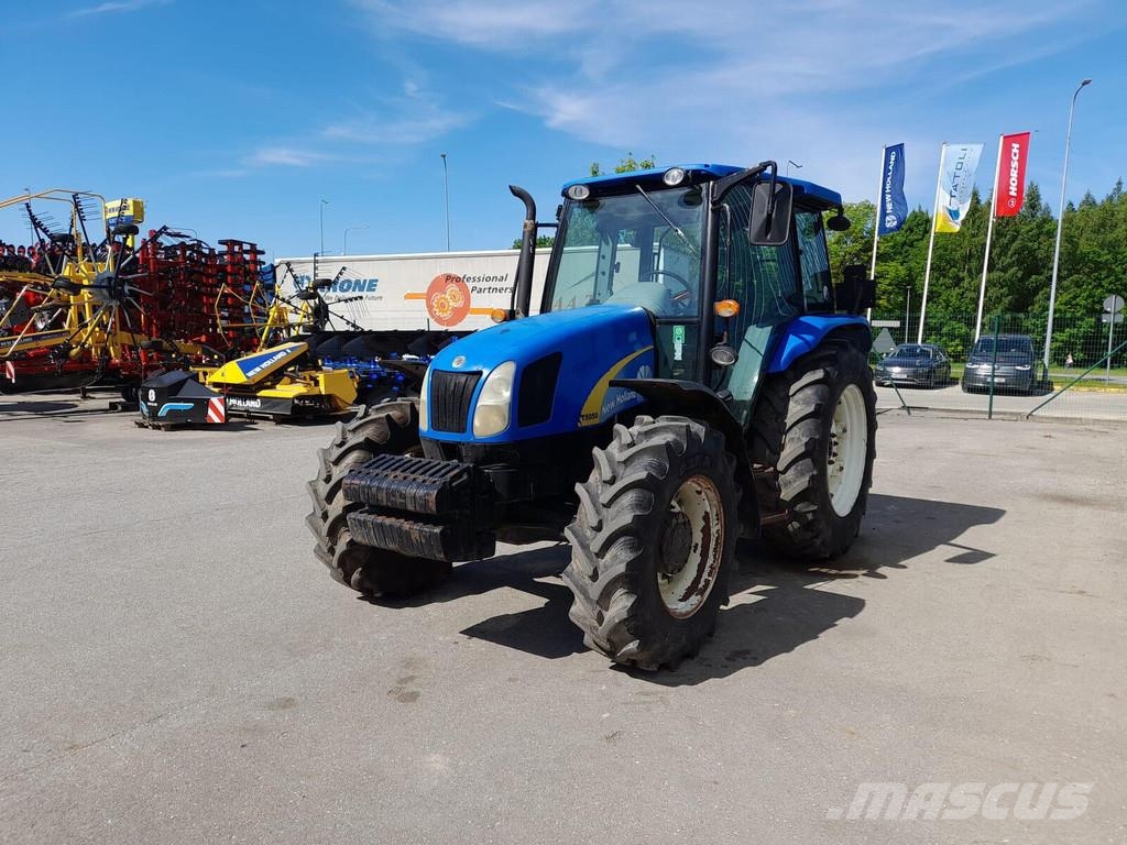 New Holland T5050 Traktoren