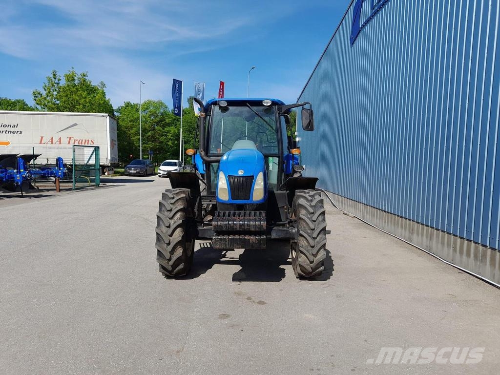 New Holland T5050 Traktoren
