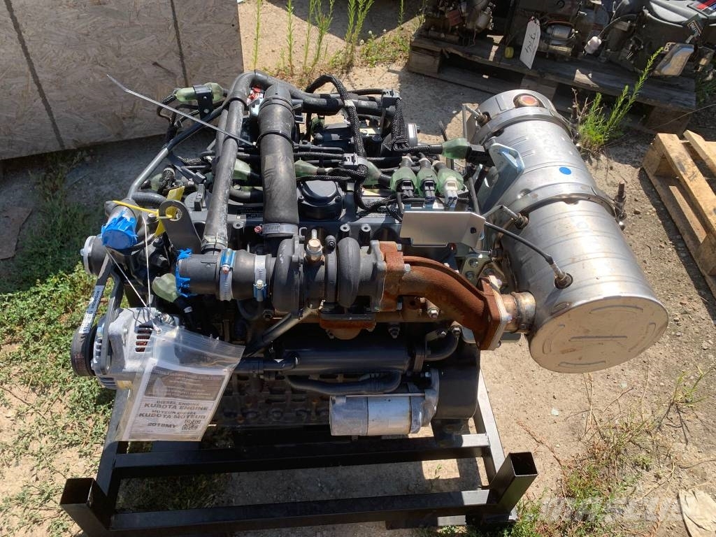 Kubota V 2403 NEW ENGINE محركات
