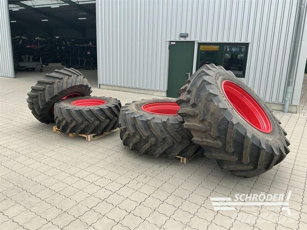 Fendt 2X 600/70 R30 | 2X 710/70 R42 TRELLEBORG Dual wheels /Doppelräder