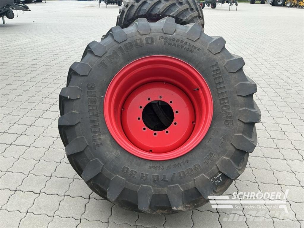 Fendt 2X 600/70 R30 | 2X 710/70 R42 TRELLEBORG Dual wheels /Doppelräder