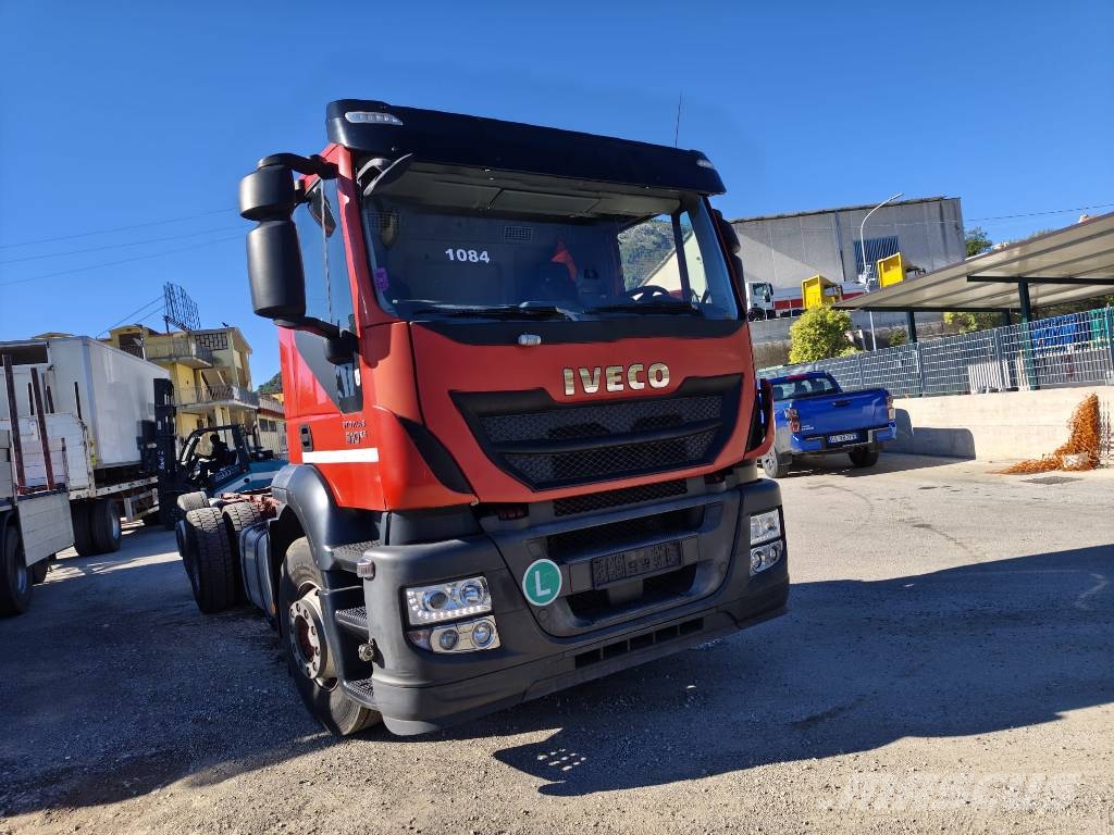 Iveco Stralis 260 S31 Camion porte engin
