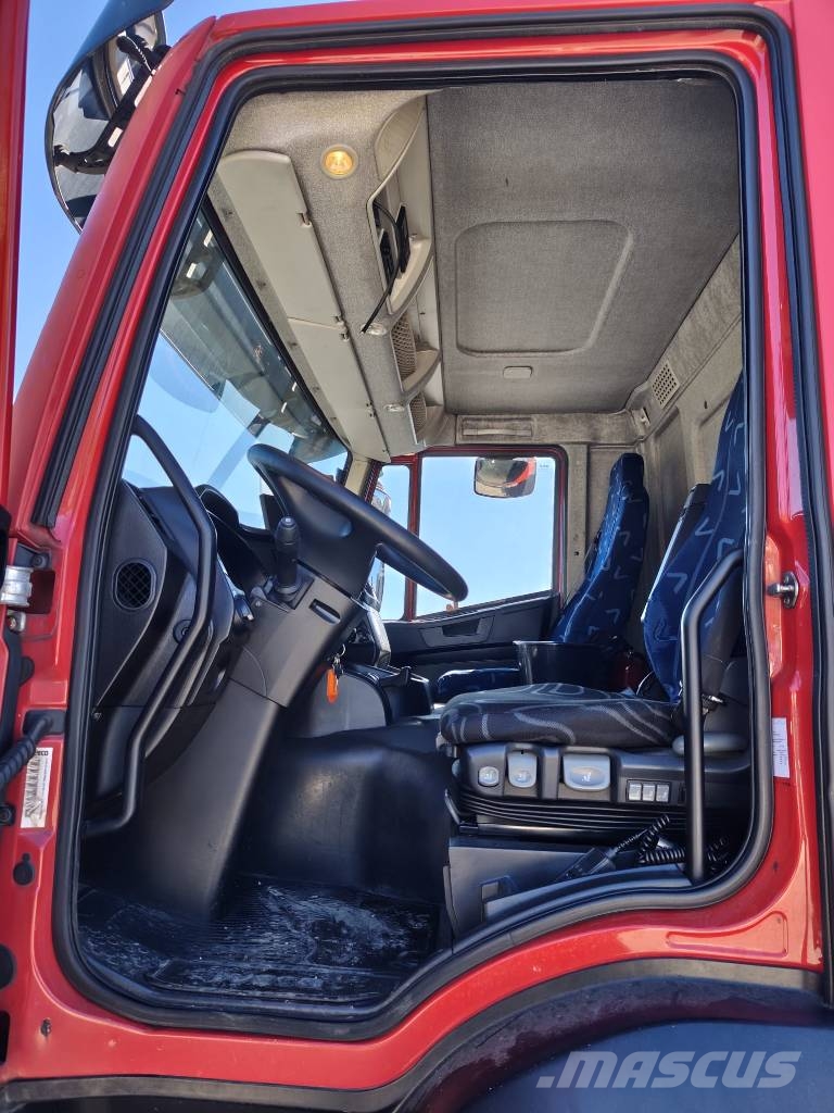 Iveco Stralis 260 S31 Camion porte engin