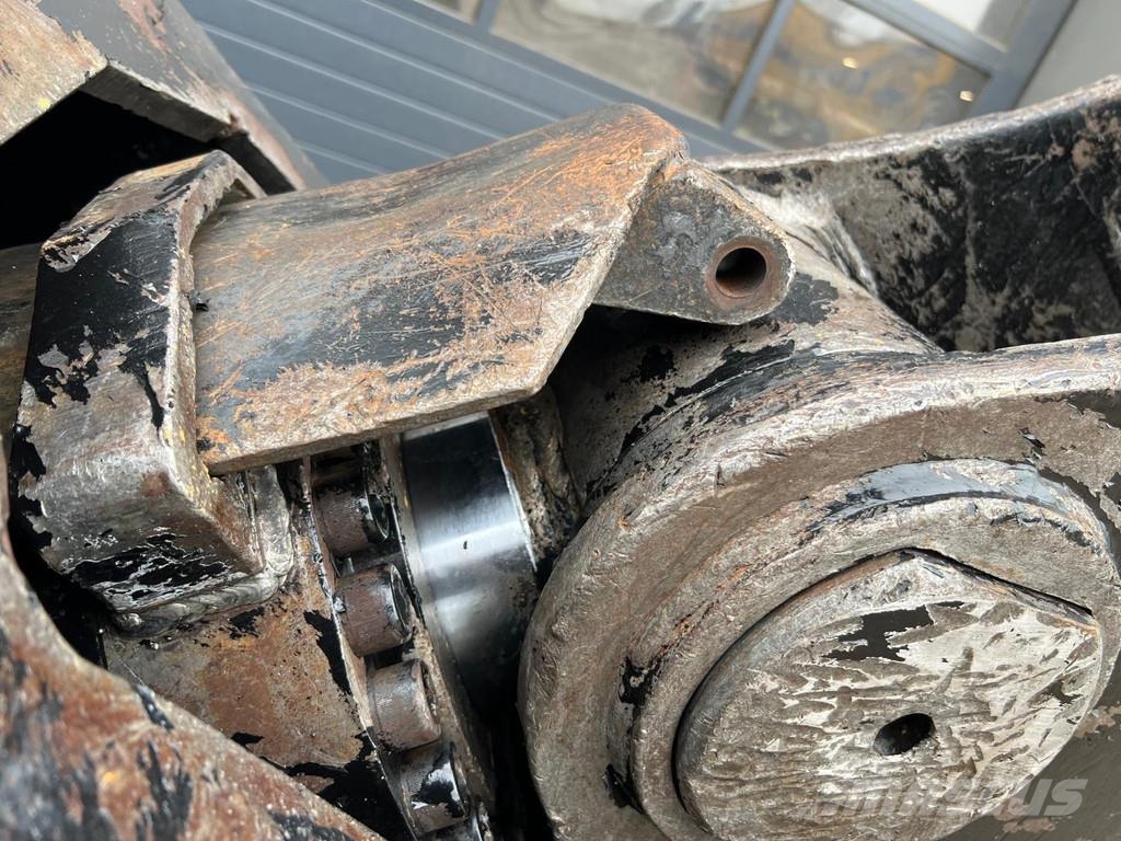 Verachtert VHP50/CAT/P235 Pulverisierer