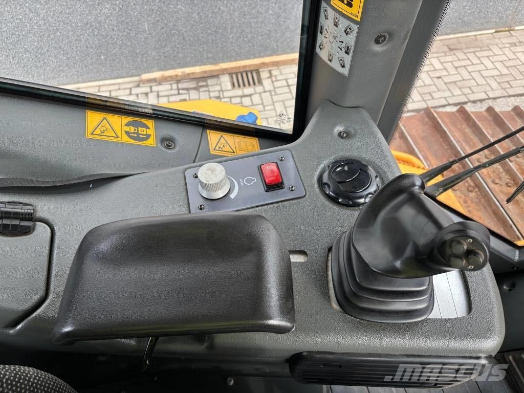 Liebherr PR 736 LGP (Trimble Ready) Buldožeri guseničari