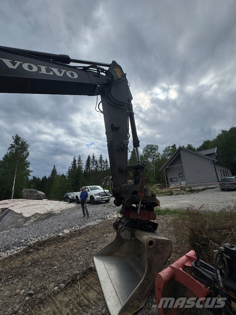 Volvo EC 240 C L Верижен екскаватор