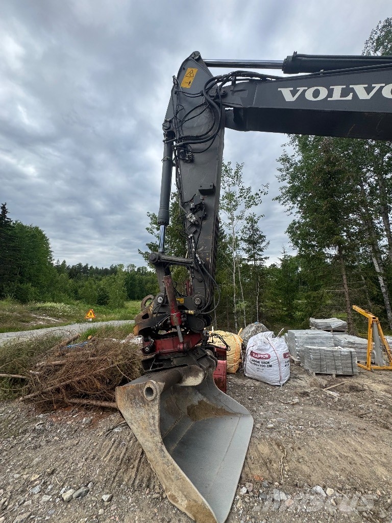 Volvo EC 240 C L Верижен екскаватор