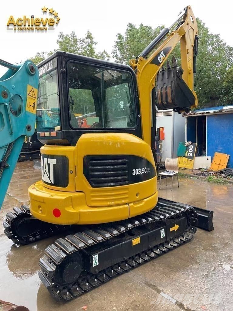 CAT 303.5 CR 小型挖掘机