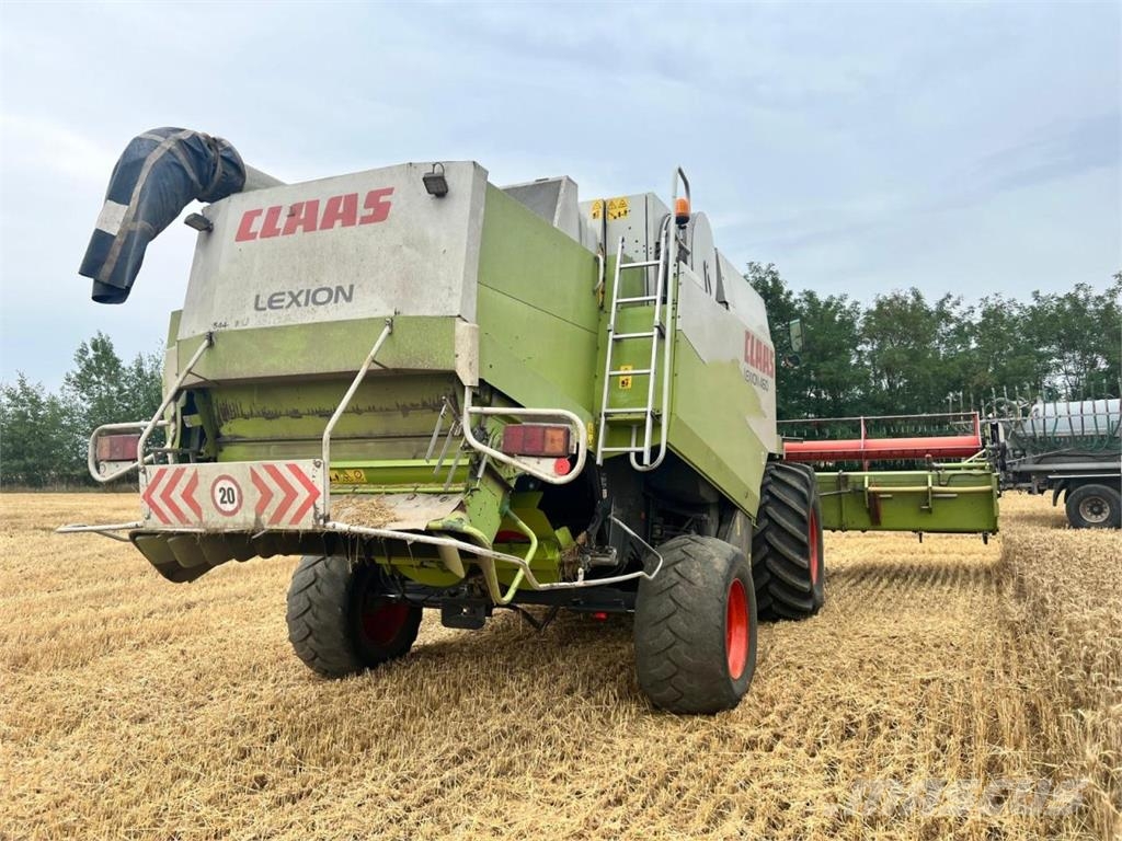 CLAAS Lexion 460 Combine harvesters