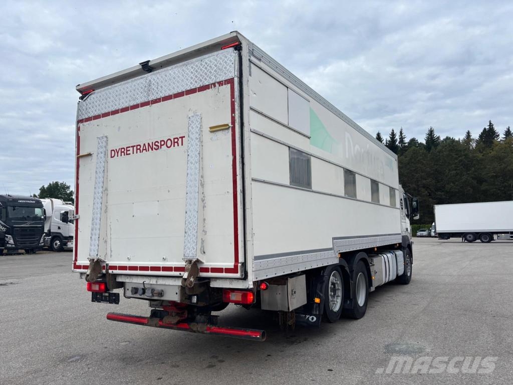 Volvo FM 410 6x2*4 EURO6 + ONE FLOOR BOX Camiones de ganado