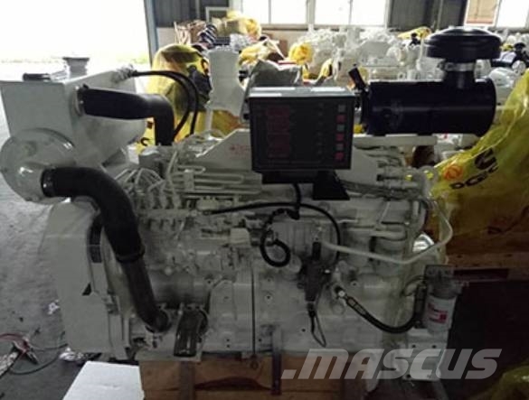 Cummins 6LTAA8.9-GM215 marine generator motor Námořní pomocné motory