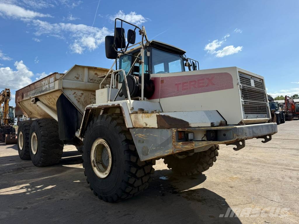 Terex TA 35 / BJ. 2001/13082 H/6X6/ ساحبات مفصلية