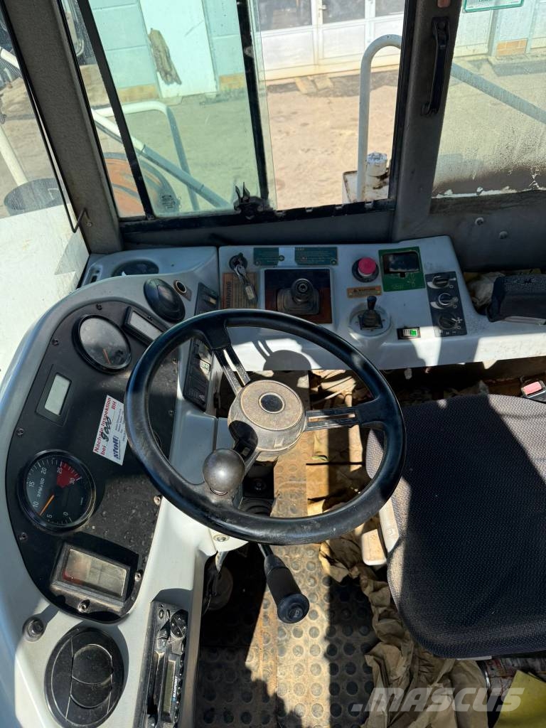 Terex TA 35 / BJ. 2001/13082 H/6X6/ ساحبات مفصلية