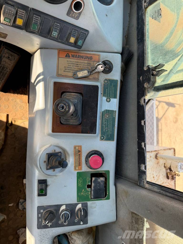 Terex TA 35 / BJ. 2001/13082 H/6X6/ ساحبات مفصلية