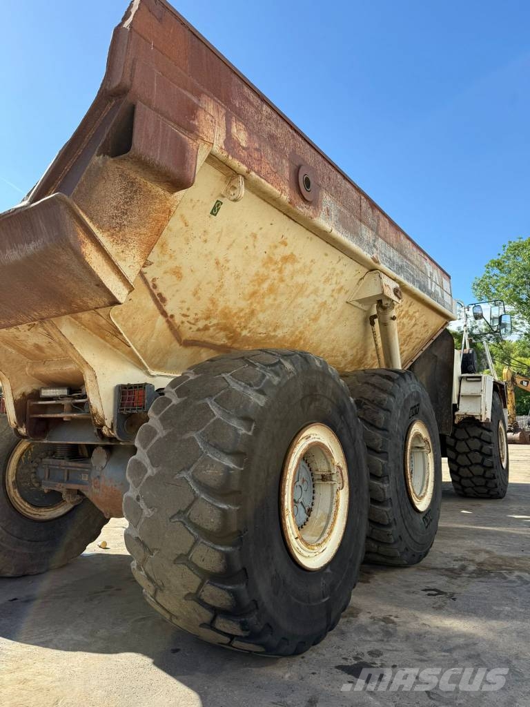 Terex TA 35 / BJ. 2001/13082 H/6X6/ ساحبات مفصلية