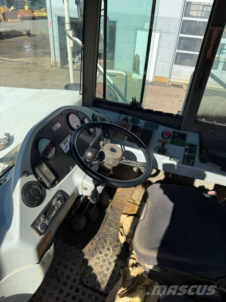 Terex TA 35 / BJ. 2001/13082 H/6X6/ ساحبات مفصلية