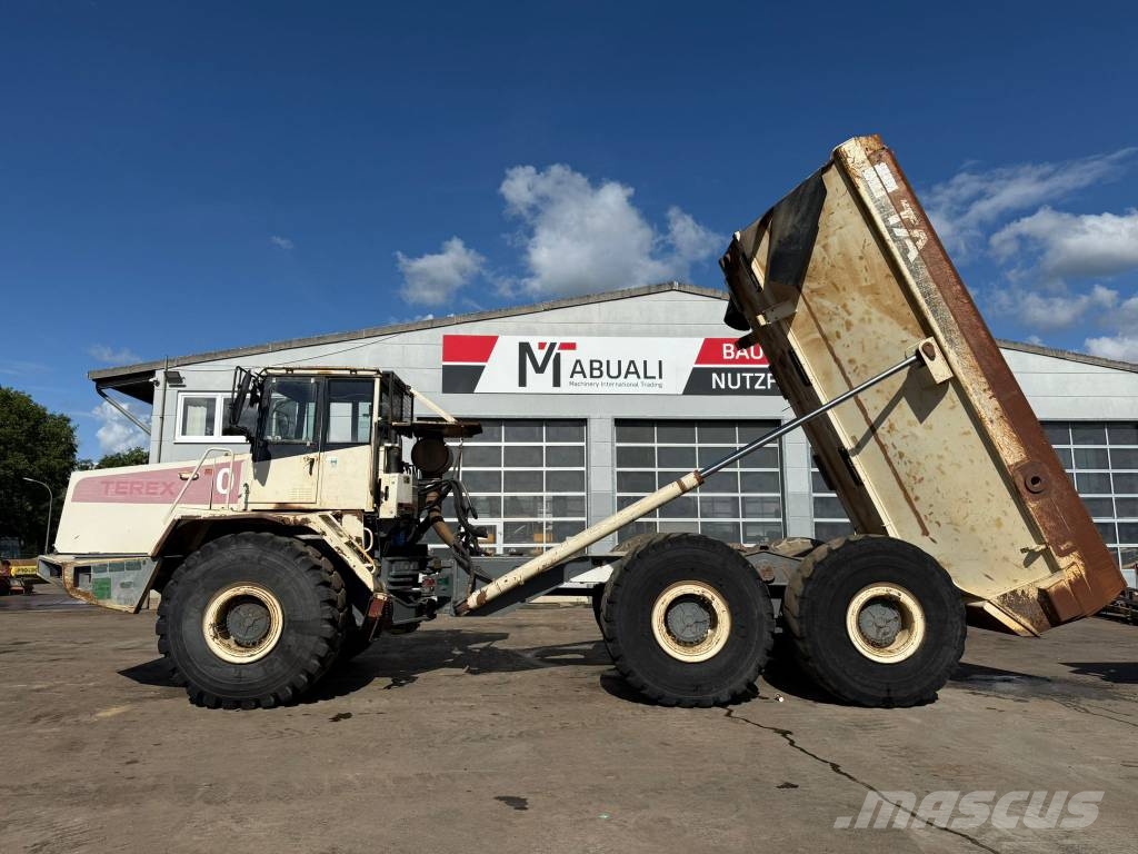 Terex TA 35 / BJ. 2001/13082 H/6X6/ ساحبات مفصلية