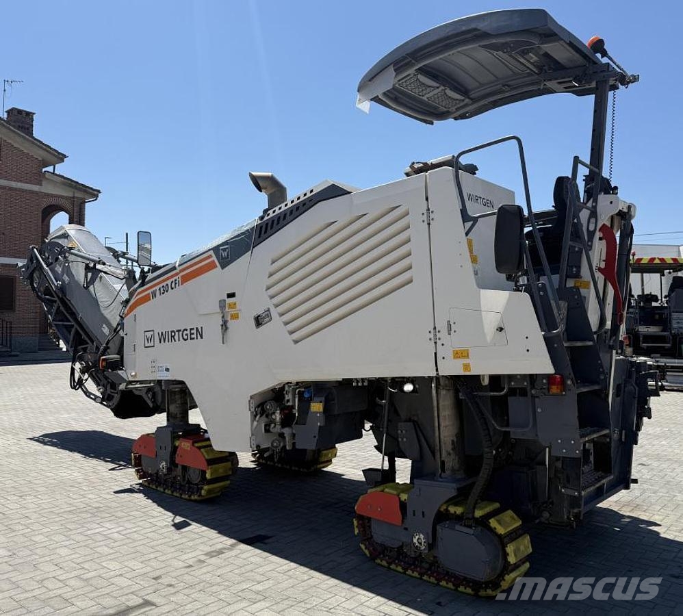 Wirtgen W 130 CFi Asphalt cold milling machines