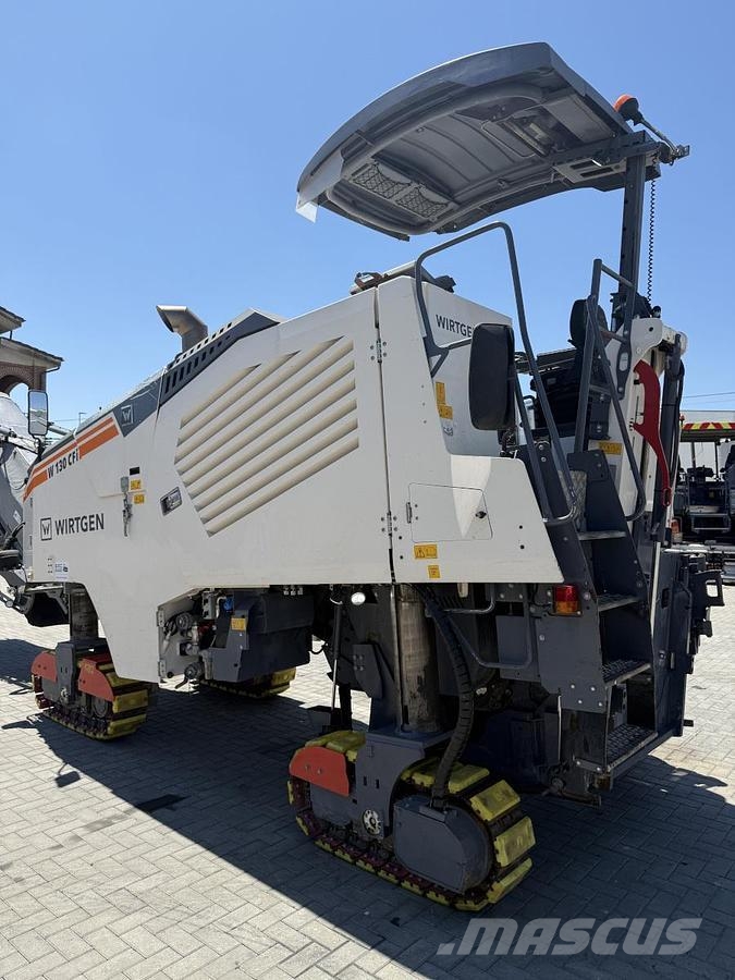 Wirtgen W 130 CFi Asphalt cold milling machines