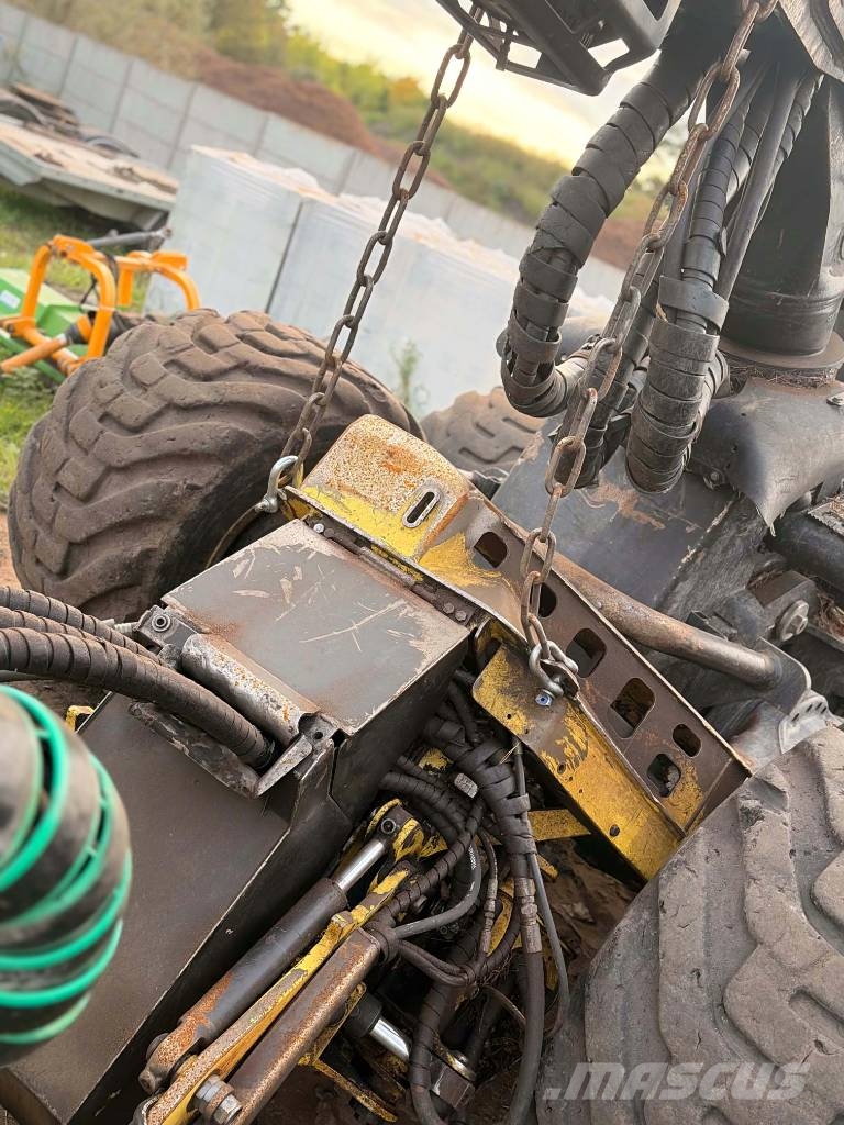 John Deere 1270 G Харвестеры
